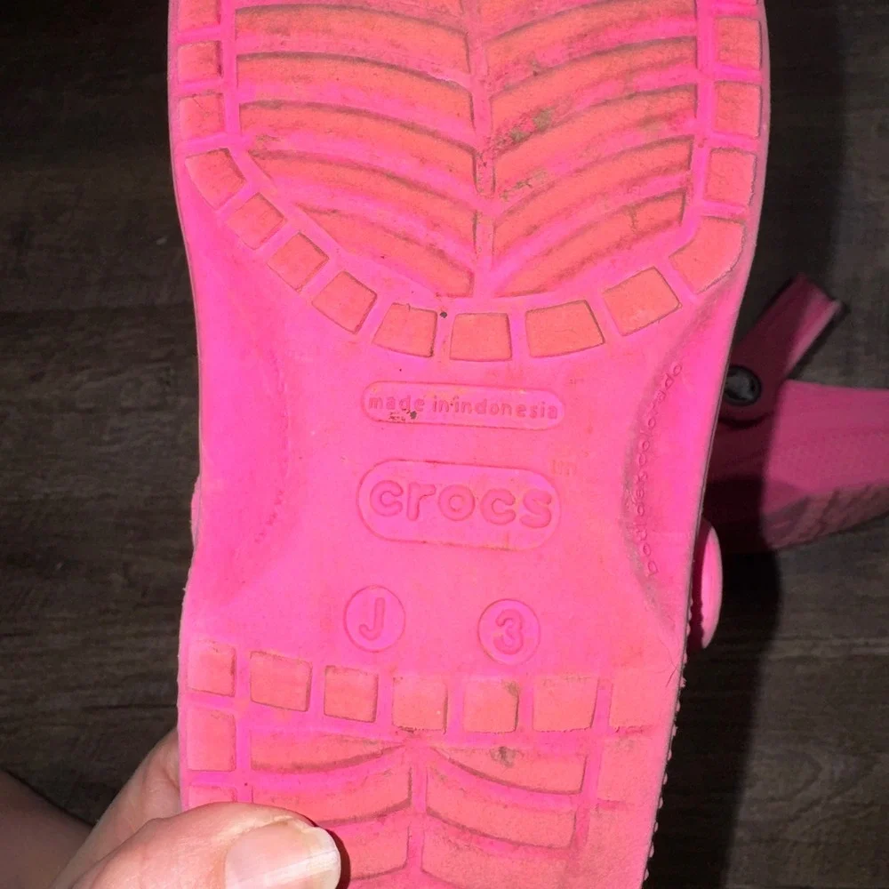 Crocs Classic Clog Kids J3 Bright Pink Coral Slip On Shoes Waterproof